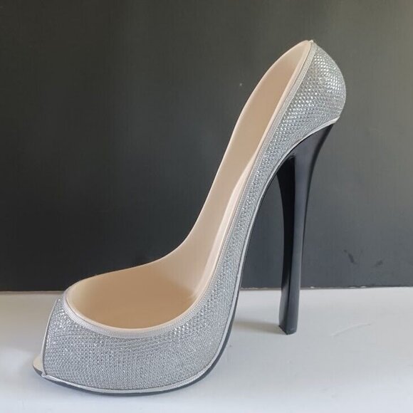 Wild Eye Designs Stiletto‎ High Heel  Bottle Holder Bottle Caddy, Silver Glitter - Picture 2 of 9